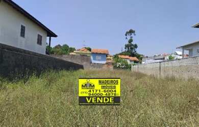 Imagem: O terreno possui 712m² de Área e está localizado em Jardim