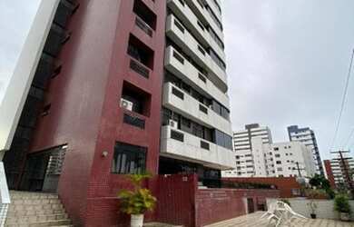 Imagem: O apartamento possui 4 Dormitórios, 5 Banheiros, 3 Vagas na