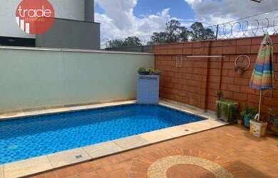 Imagem: A casa em condomínio possui 3 Dormitórios, 3 Banheiros, 4