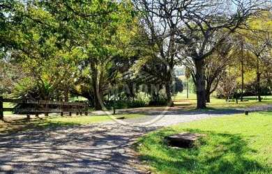 Imagem: O terreno possui 2m² de Área e está localizado em Área Rural