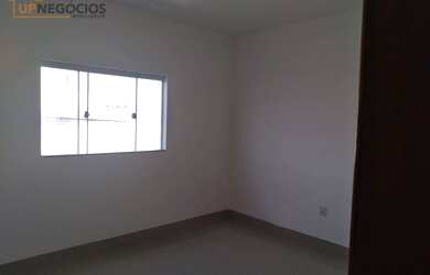 Imagem 4: AMPLO APARTAMENTO LOCALIZADO NO BAIRRO LARANJEIRAS EM PATOS DE MINAS