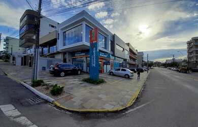 Imagem: O depósito possui 70m² de Área e está localizado em Santa