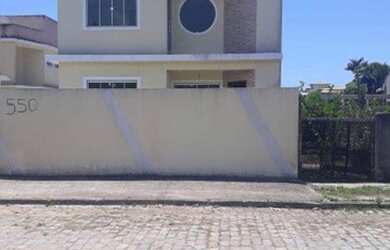 Imagem 2: Casa com 2 suites à venda, 96 m² por R$ 220.000