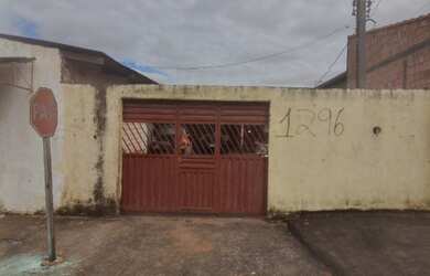 Imagem 2: Casa com ponto commercial