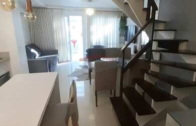 Imagem: A casa em condomínio possui 2 Dormitórios, 3 Banheiros, 2