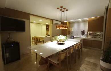 Imagem 11: 350 m², 4 suites, 4 vagas