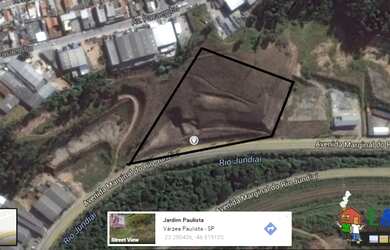 Imagem: O terreno possui 15.000m² de Área e está localizado em Area