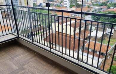 Imagem: O apartamento possui 1 Dormitório, 1 Banheiro, 1 Vaga na garagem