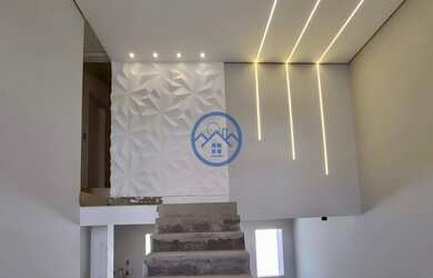 Imagem: A casa em condomínio possui 3 Dormitórios, 4 Banheiros, 4