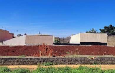 Imagem: O terreno possui 620m² de Área e está localizado em Jardim