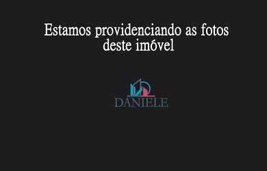 Imagem: A casa em condomínio possui 3 Dormitórios, 2 Banheiros, 4