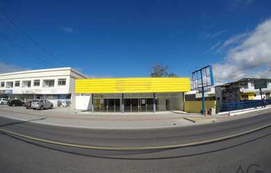 Imagem: O depósito possui 568m² de Área e está localizado em Ponte