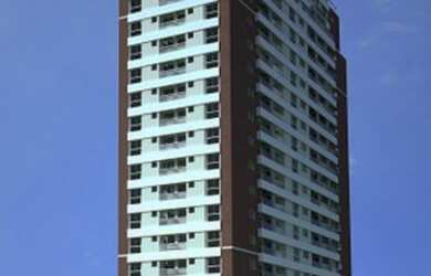 Imagem: O apartamento possui 2 Dormitórios, 2 Banheiros, 1 Vaga na