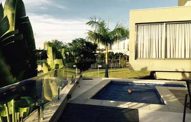 Imagem 11: OPORTUNIDADE Casa de Esquina Condomínio Mont Blanc- Frente Lago Shopping...