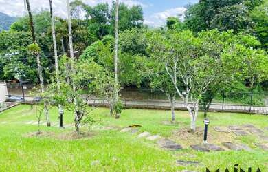 Imagem: O terreno possui 705m² de Área e está localizado em Velha