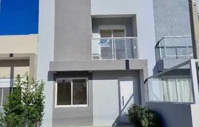 Imagem: A casa e possui 3 Dormitórios, Suítes, 3 Banheiros, 1 Vaga