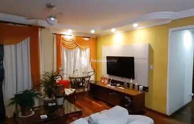 Imagem: O apartamento possui 4 Dormitórios, 3 Banheiros, 2 Vagas na