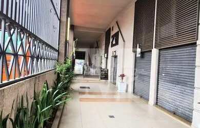 Imagem: O depósito possui 30m² de Área e está localizado em Centro