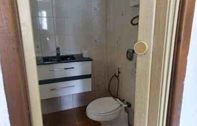 Imagem 9: alugo apartamento 145m na Tijuca, rua Dona Delfina. R$1000,00 de frente