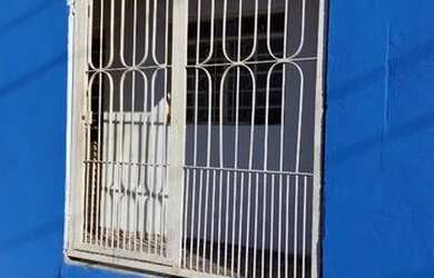 Imagem: A casa possui 1 Dormitório, 1 Banheiro e está localizado