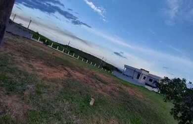 Imagem 5: Excelente terreno à venda em condomínio de luxo, 200 m² por R$ 150.000