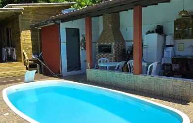 Imagem 4: 02 casas á venda situada na Praia da Gamboa -SC