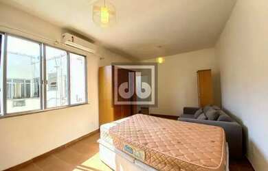 Imagem 16: RUA SENADOR VERGUEIRO - FUNDOS E SILENCIOSO - AMPLO QUARTO E SALA - ÁREA...