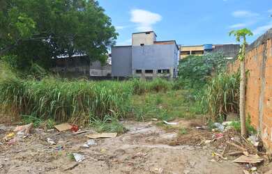 Imagem: O terreno possui 408m² de Área e está localizado em Anchieta