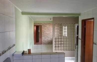 Imagem 2: Casa Cajazeiras, Salvador - 120m² - Vaga de garagem