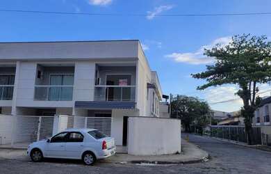 Imagem: Carmen Imóveis Aluga dúplex Muriqui