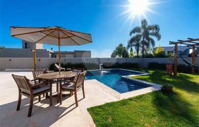 Imagem 15: Casa com 4 quartos à venda em Condomínio Porto Atibaia - SP