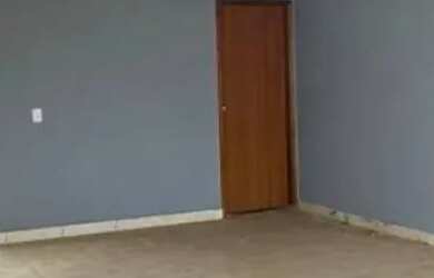 Imagem: A casa possui 2 Dormitórios, 1 Banheiro, 60m² de Área e