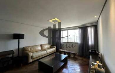 Imagem: O apartamento possui 3 Dormitórios, 1 Banheiro, 1 Vaga na garagem