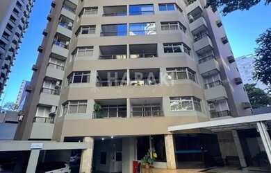 Imagem: O apartamento possui 3 Dormitórios, 2 Banheiros, 2 Vagas na