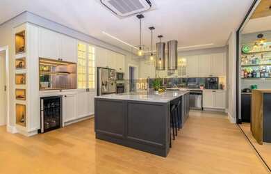 Imagem 11: Casa luxuosa no Bosque Amoraeville em Jurerê Internacional