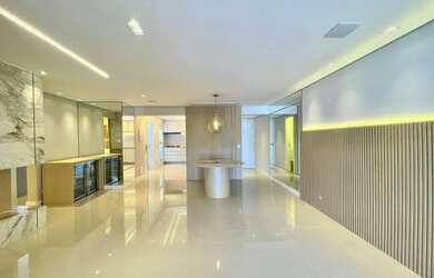 Imagem: O apartamento possui 2 Dormitórios, 3 Banheiros, 2 Vagas na