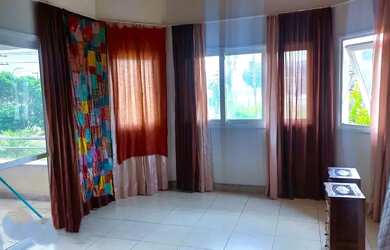 Imagem 7: Casa Triplex Mobiliada Climatizada no Condomínio Portugal Flores 370m² 4 Quartos 3 suítes