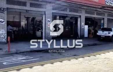 Imagem: O depósito à venda possui e está localizado em Madureira