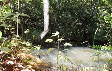 Imagem: O terreno possui 1700m² de Área e está localizado em Jaboticatubas