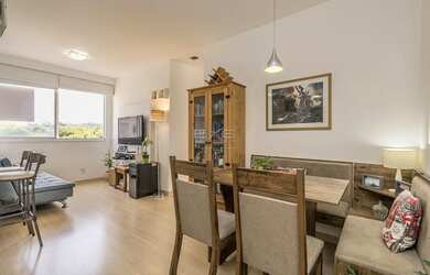 Imagem: O apartamento possui 2 Dormitórios, 1 Banheiro, 1 Vaga na garagem