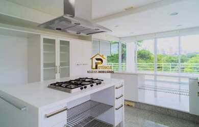 Imagem 3: Santana de Parnaíba - Casa Padrão - Tamboré 03