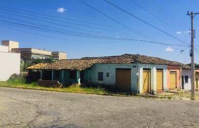 Imagem: O terreno possui 212m² de Área e está localizado em Goiás