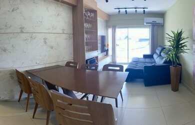 Imagem: O apartamento possui 3 Dormitórios, 5 Banheiros, 2 Vagas na