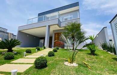 Imagem: A casa em condomínio possui 3 Dormitórios, 4 Banheiros, 4