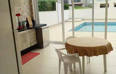 Imagem: A casa em condomínio possui 5 Dormitórios, 1 Banheiro, 5 Vagas