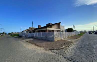 Imagem 9: Linda casa no Rincão de esquina