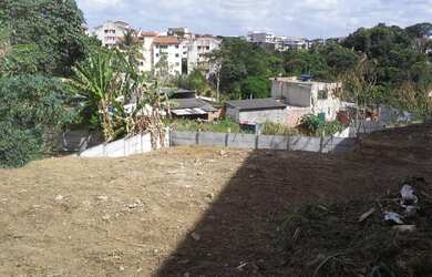 Imagem: O terreno possui 400m² de Área e está localizado em Fazenda