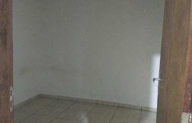 Imagem 4: Casa com 3 quartos - Bairro Tarobá em Londrina