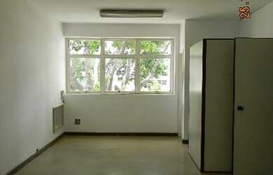 Imagem: O depósito possui 30m² de Área e está localizado em Santa