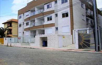 Imagem: O apartamento possui 3 Dormitórios, 1 Banheiro, 1 Vaga na garagem